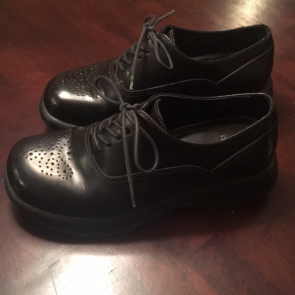 Dansko “Jazz lace up” clogs discontinued.